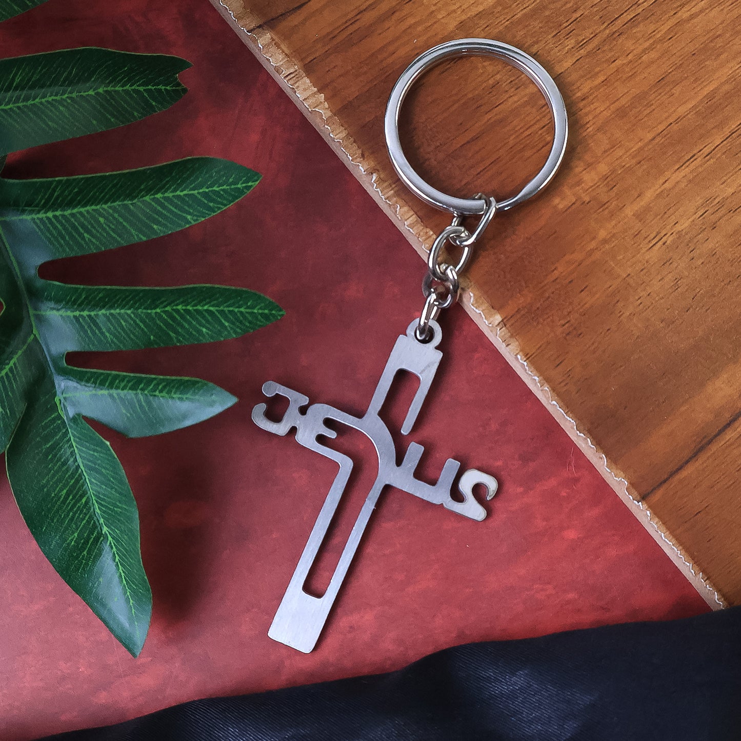 Elegant Metal Cross Keychain With Gujarati Jesus Script  Religious Faith Key Ring
